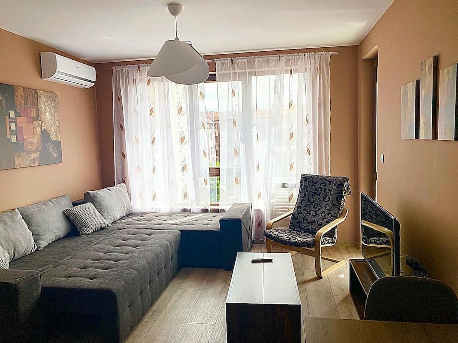 Stylish Apartment Near City Center Plovdiv Luaran gambar