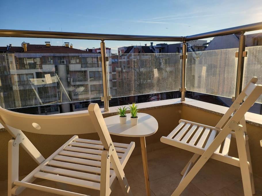 Stylish Apartment Near City Center Plovdiv Luaran gambar